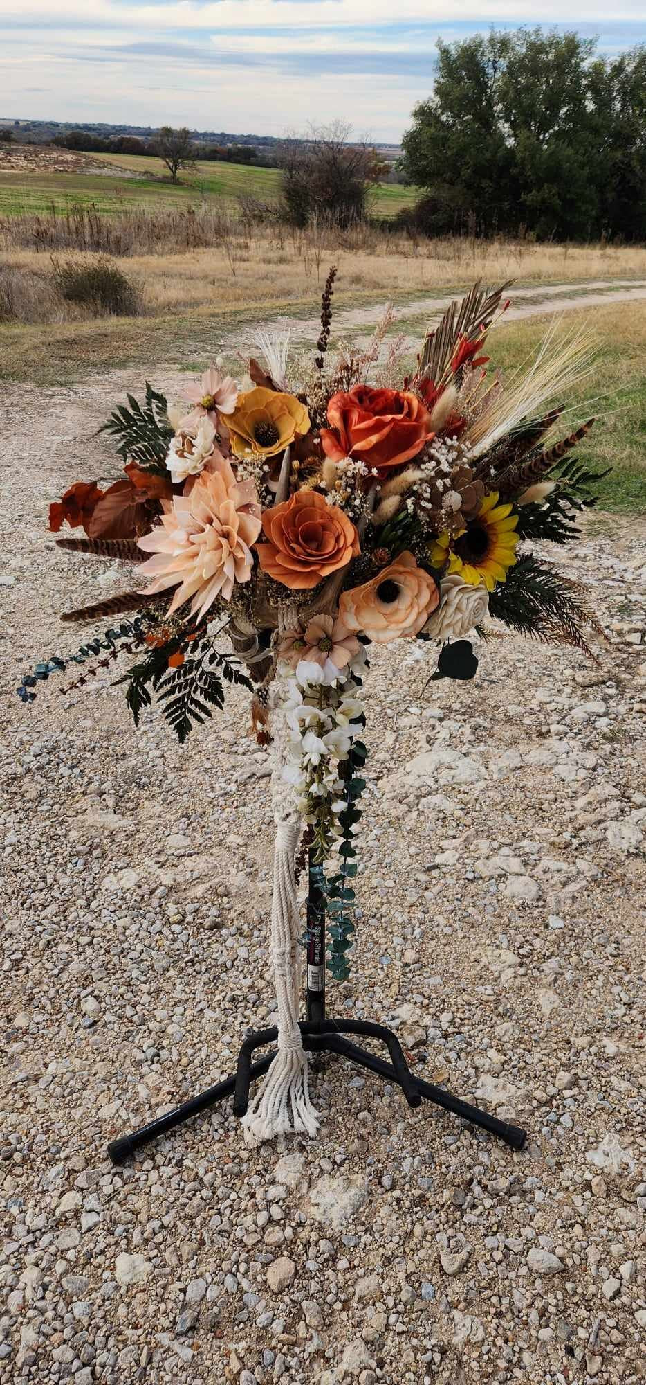 Custom Bridal Bouquet (comes with complimentary thrower)