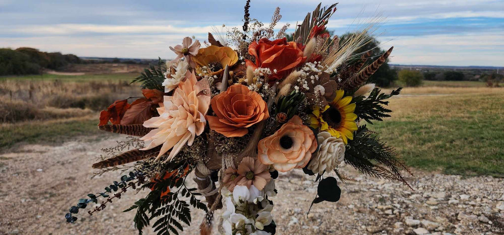 Custom Bridal Bouquet (comes with complimentary thrower)