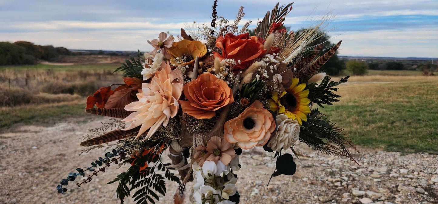 Custom Bridal Bouquet (comes with complimentary thrower)