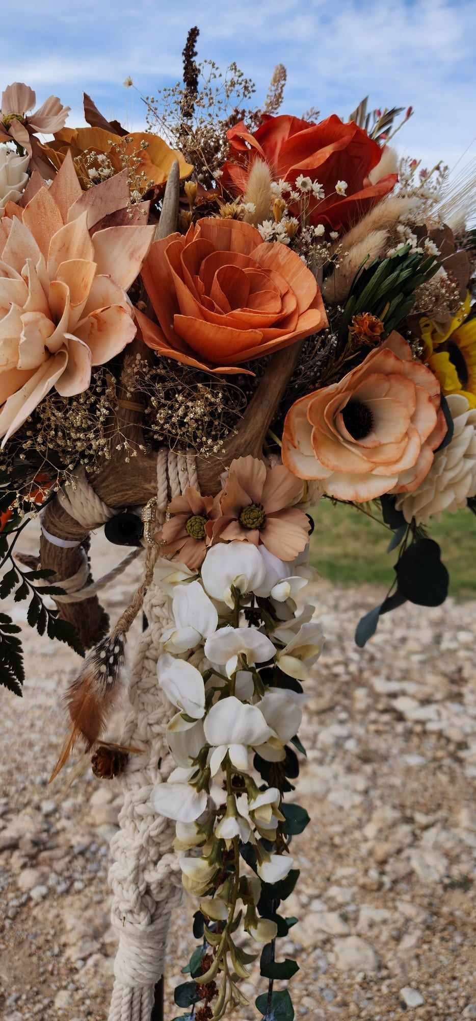 Custom Bridal Bouquet (comes with complimentary thrower)