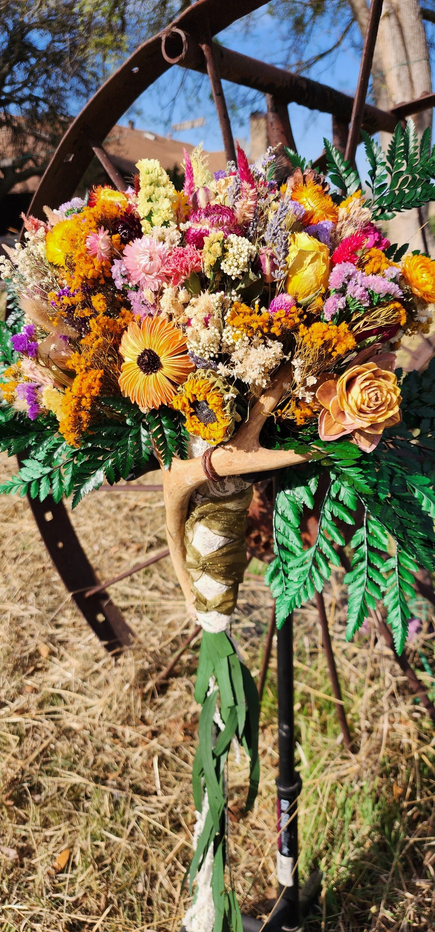 Custom Bridal Bouquet (comes with complimentary thrower)