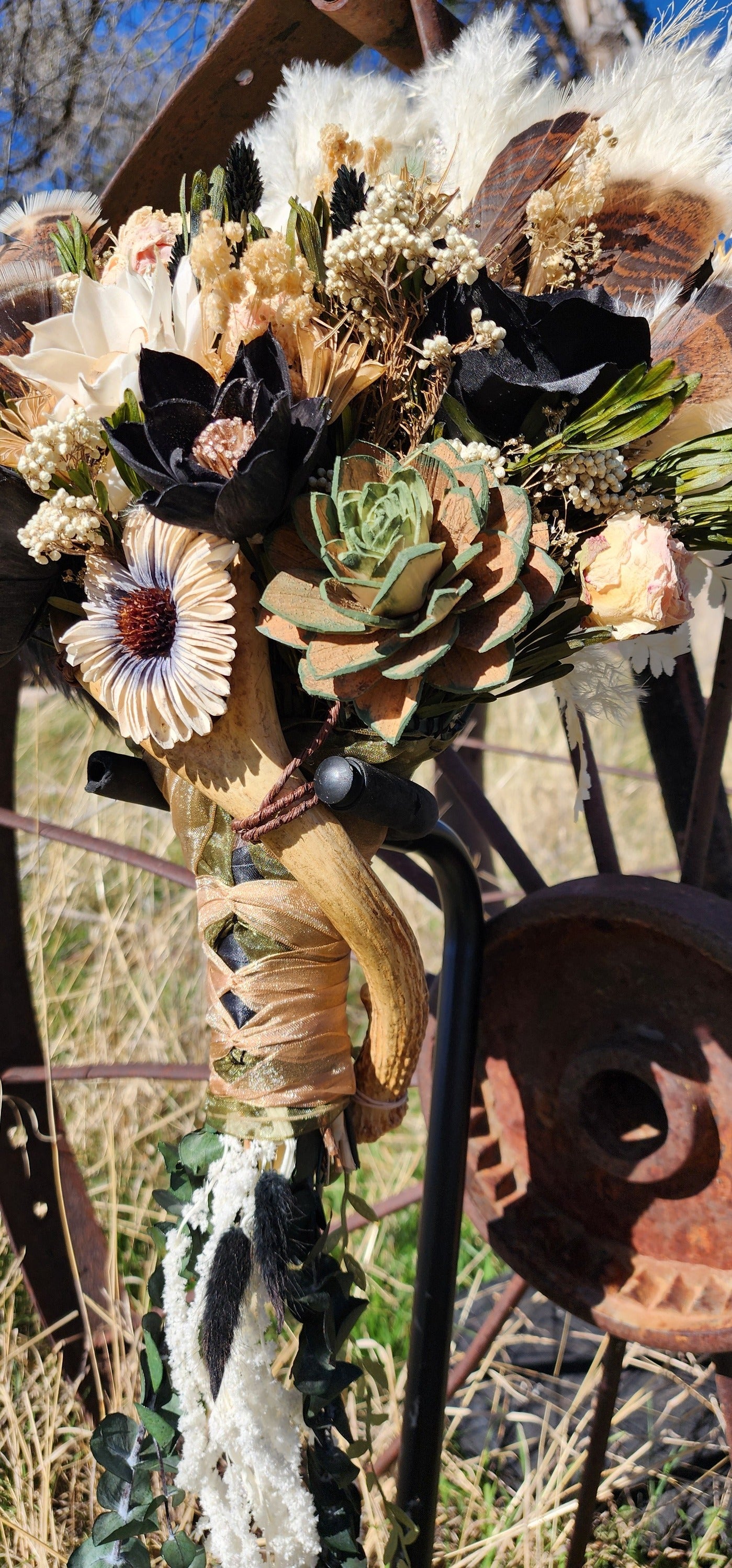 Custom Bridal Bouquet (comes with complimentary thrower)